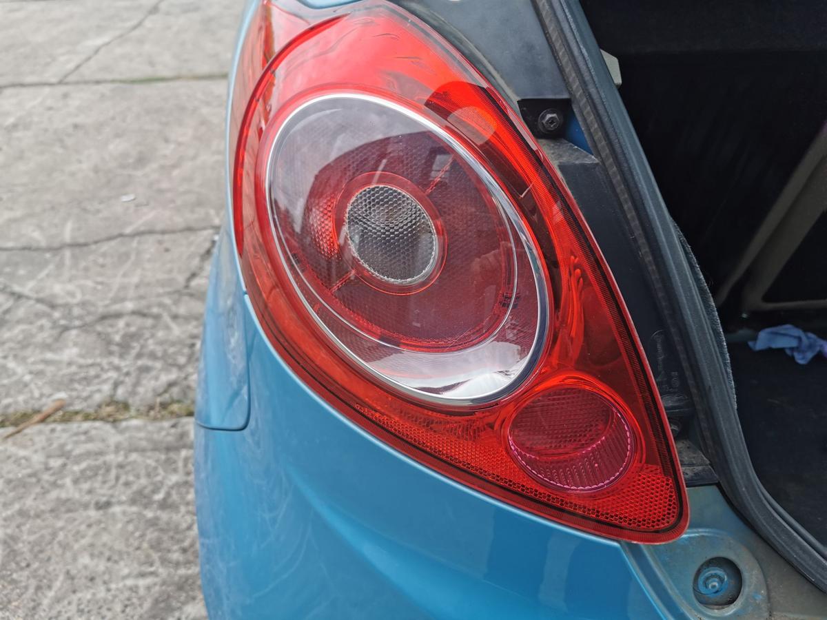 Ford KA RU8 Rückleuchte Schlussleuchte Rücklicht Lampe hinten links