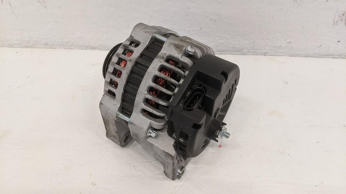 Renault Clio II BB Lichtmaschine Generator 1149ccm 43kw