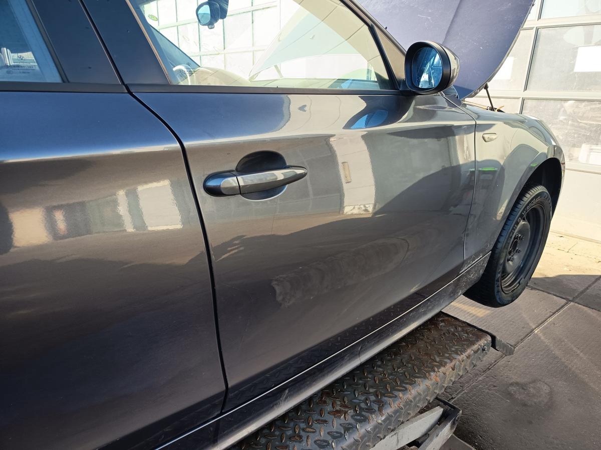 BMW E87 original T&uuml;r vorn rechts Beifahrer Rohbau A22 Sparkling graphite Bj 2005