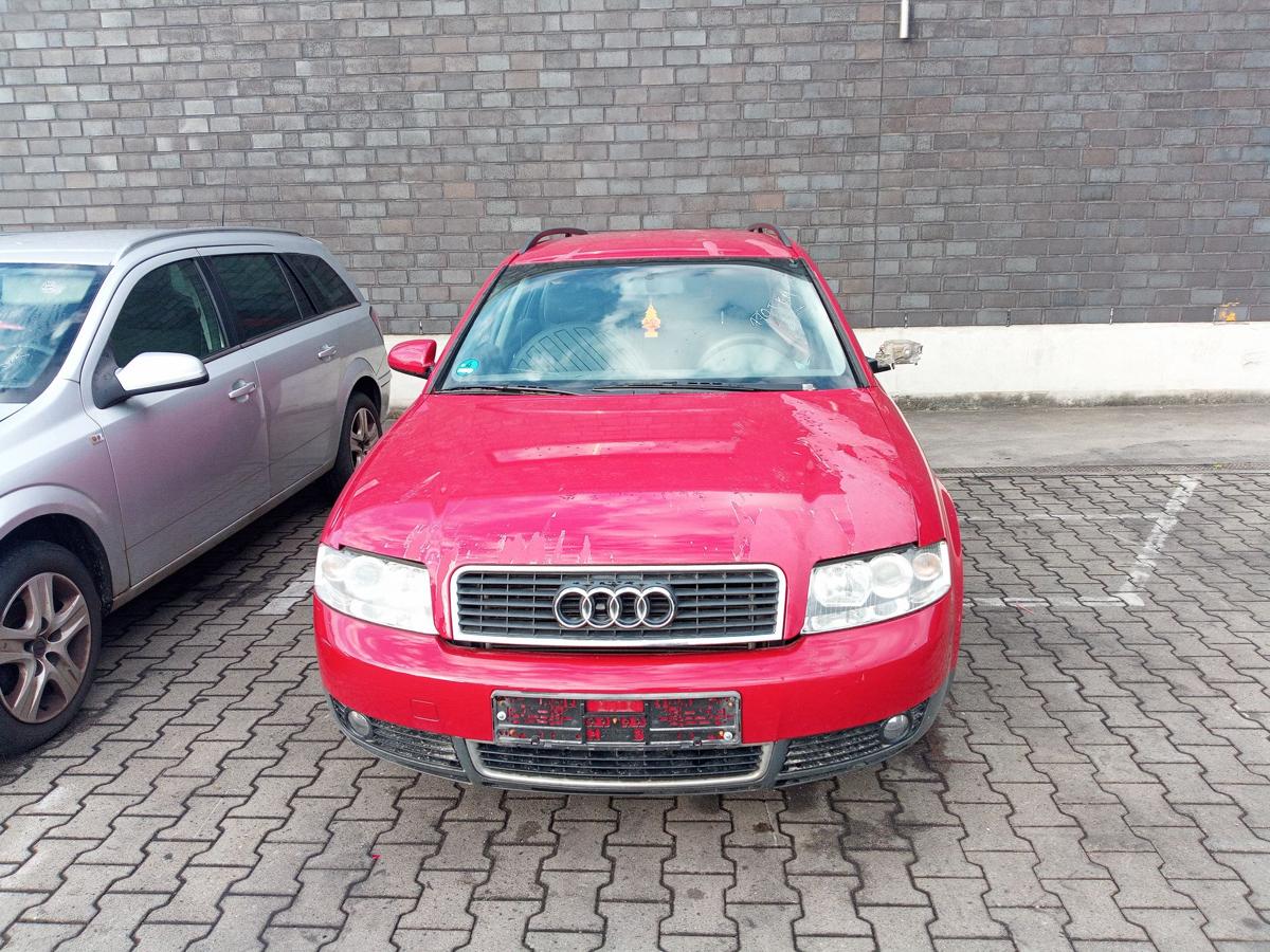 Audi A4 8E B6 original Kotflügel vorn links LY3C-Amuletrot Bj.2003