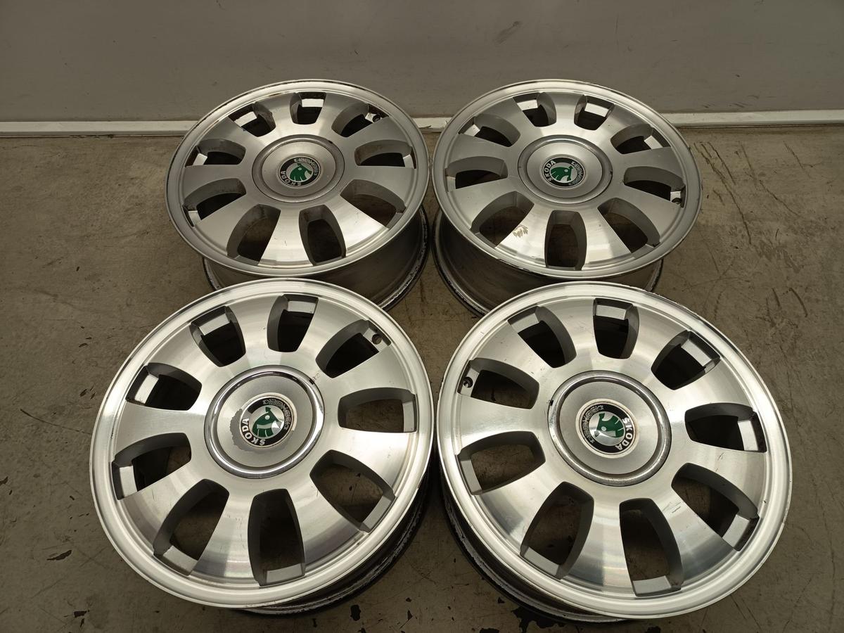 Skoda Octavia 1U original Alufelgen Satz 6,5x16 ET42 Baujahr 2004