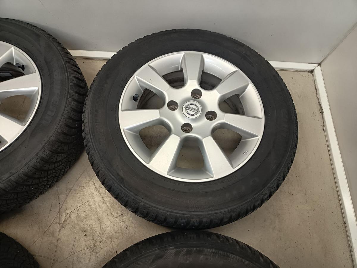 Nissan Tiida C11 orig Satz Alufelgen mit Reifen 5,5x 15 ET40 Bj 2008