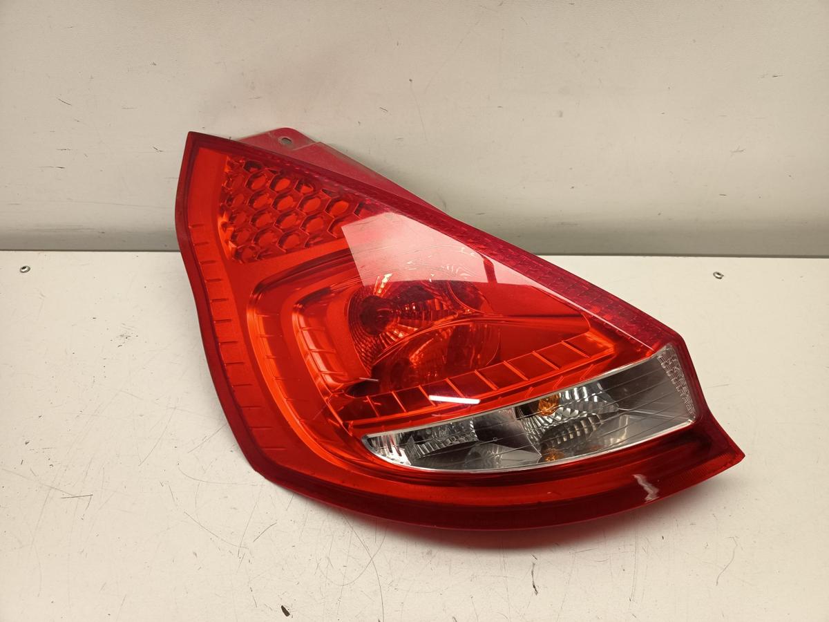 Ford Fiesta Mk7 original R&uuml;ckleuchte links Heck/Schluss/Licht Bj 2011