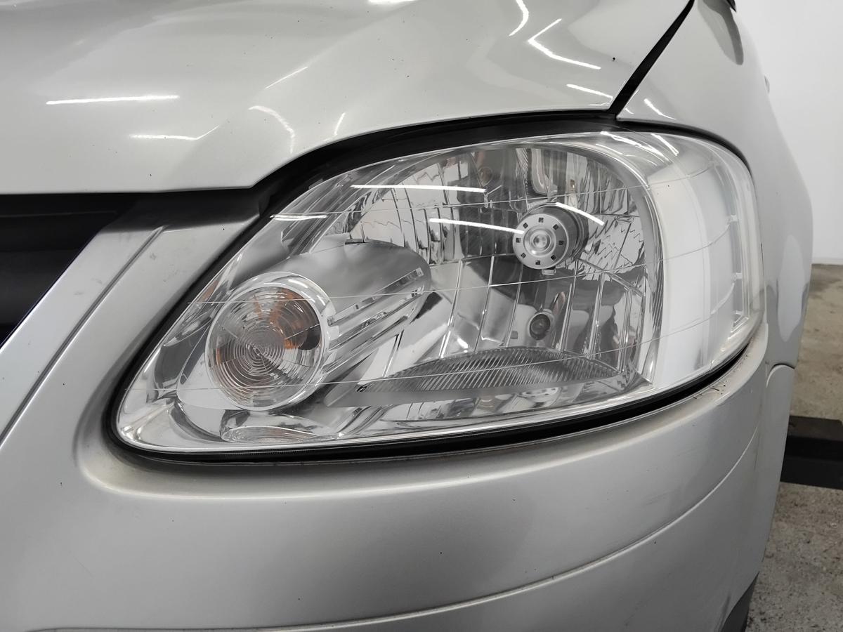 VW Fox 5Z original Scheinwerfer vorn links Halogen mit LWR BJ2006