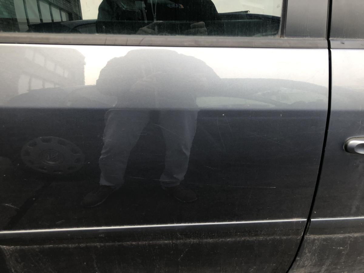 VW Touran 1T 1T1 T&uuml;r hinten rechts Fondt&uuml;r Rohbau LD7X Platingrau Metallic