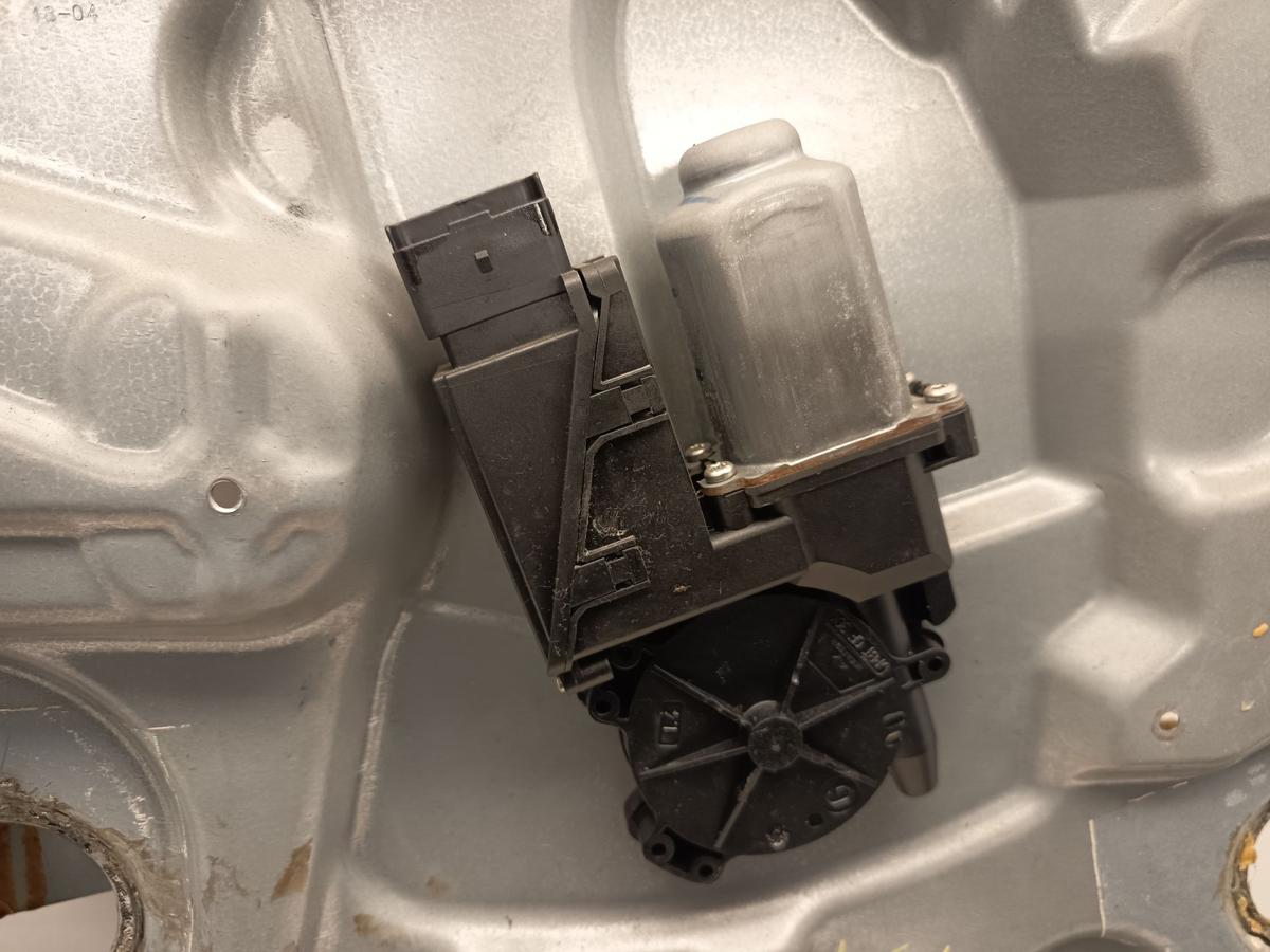 Nissan Primera P12 original Fensterheber vorne links elektr Baujahr 2003