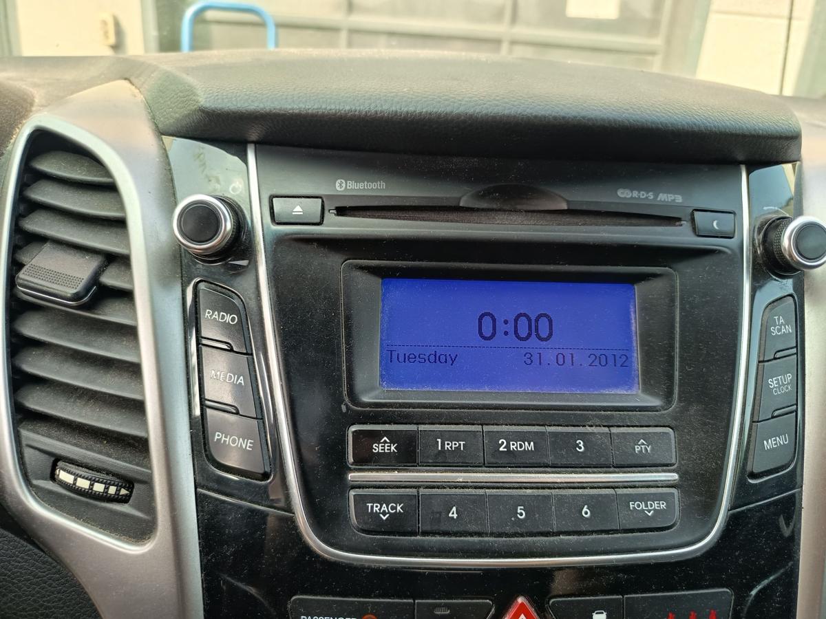 Hyundai i30 GD original Radio Audioeinheit 96170-A6210 Bj 2013