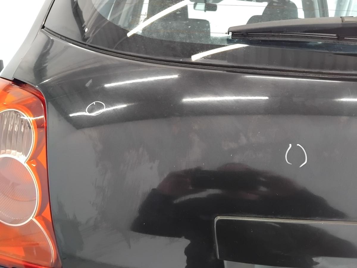 Toyota Auris E15 original Heckklappe schwarzmetallic inkl. Scheibe BJ2008