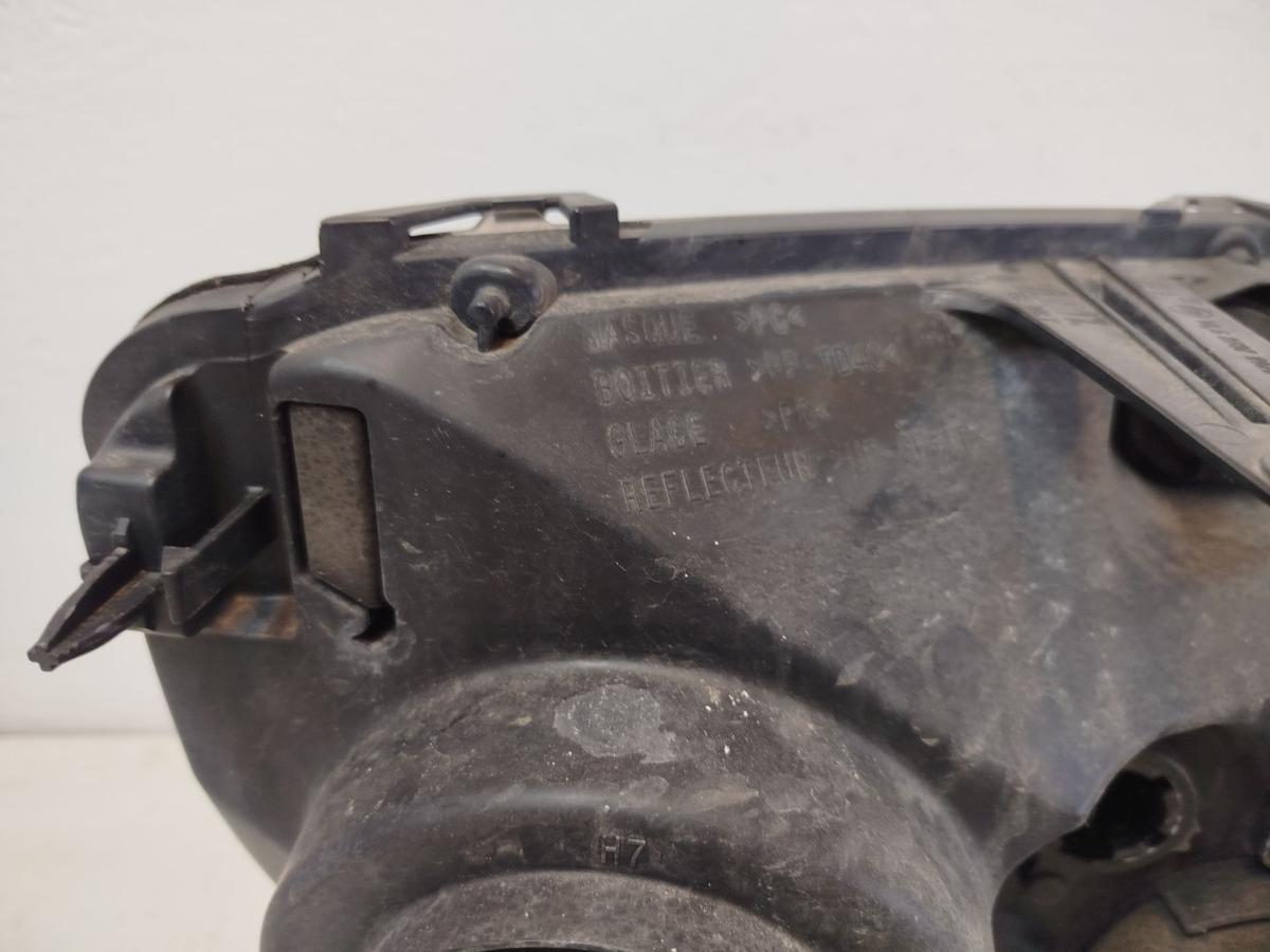 Dacia Duster 1 Typ HS Scheinwerfer links Frontscheinwerfer schwarze Version OEM