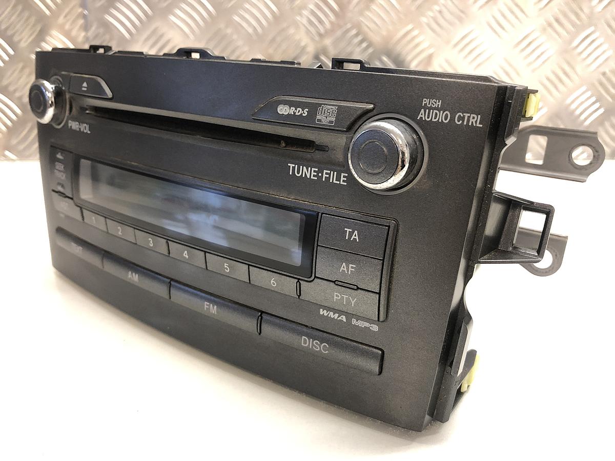 Toyota Auris E15 Autoradio Radio 861201A240 original