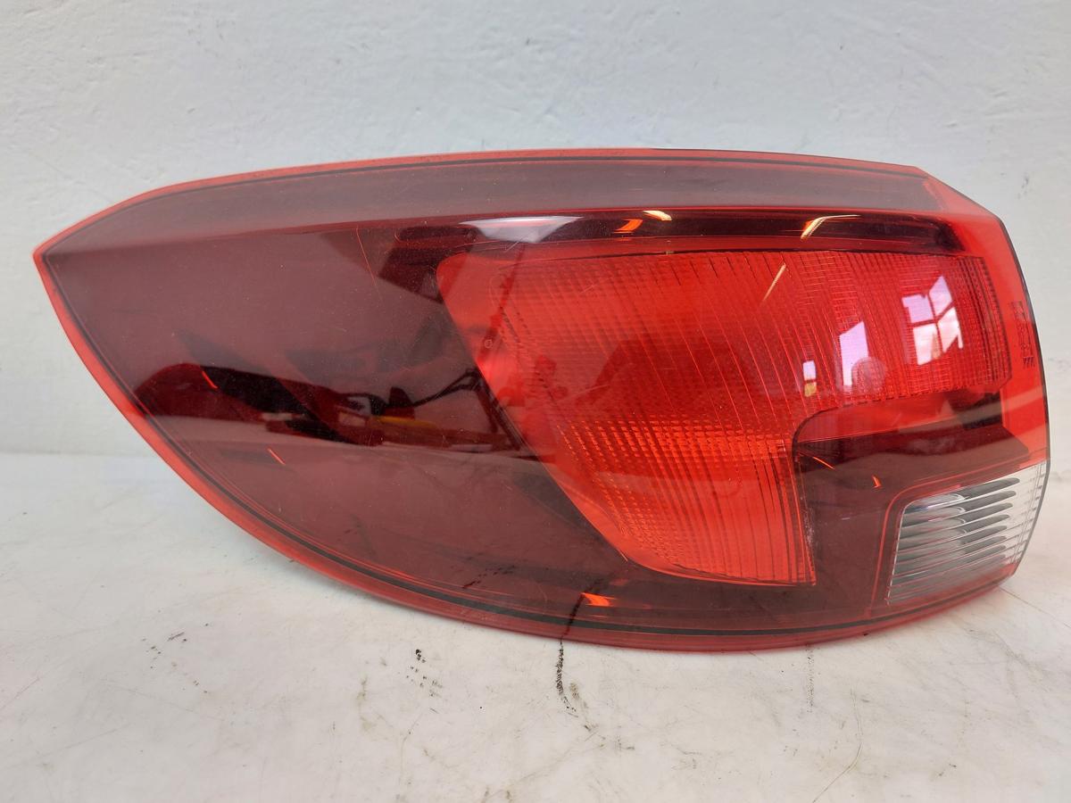 Opel Astra K B16 Caravan Rückleuchte links außen Ecke Rücklicht kein LED OEM