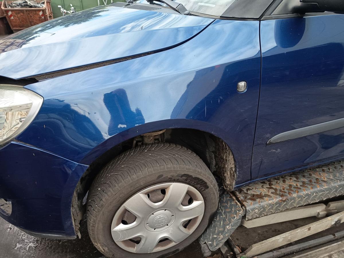 Skoda Fabia 5J orig Kotflügel links LF5Q Blau Bj 2009