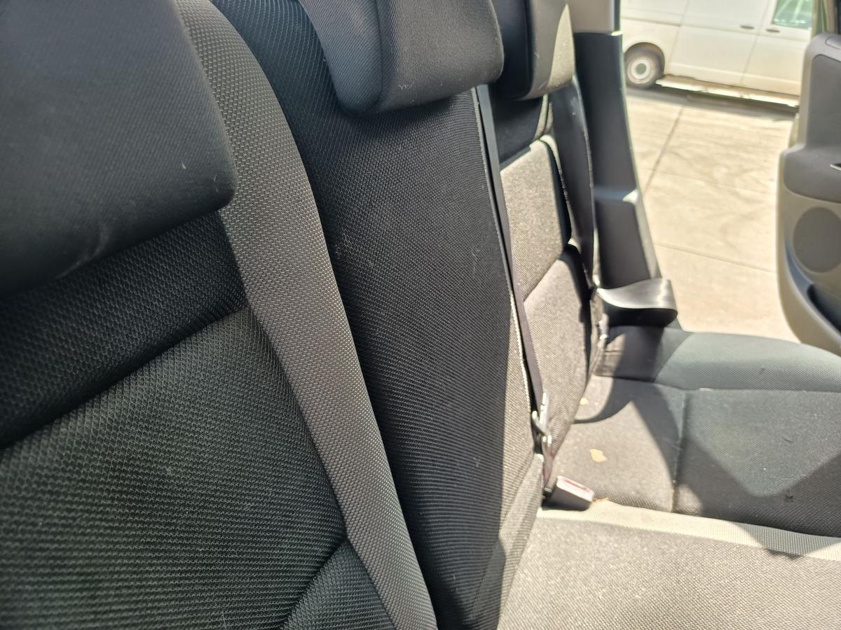 Peugeot 207 original R&uuml;cksitzbank Fondsitz Stoff grau/schwarz Bj2009