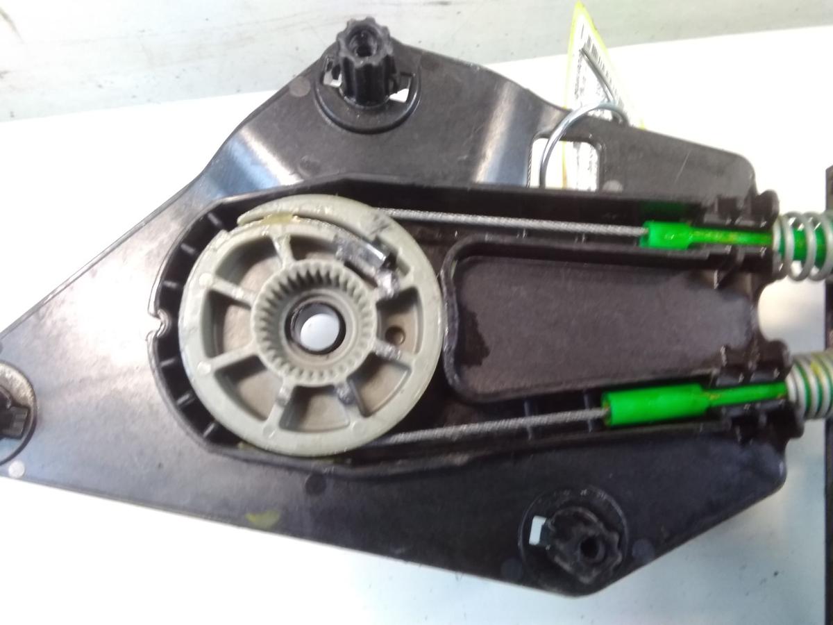 Audi A1 8X original Fensterheber vorn rechts elektrisch 3t&uuml;rig BJ2010 ohne Motor