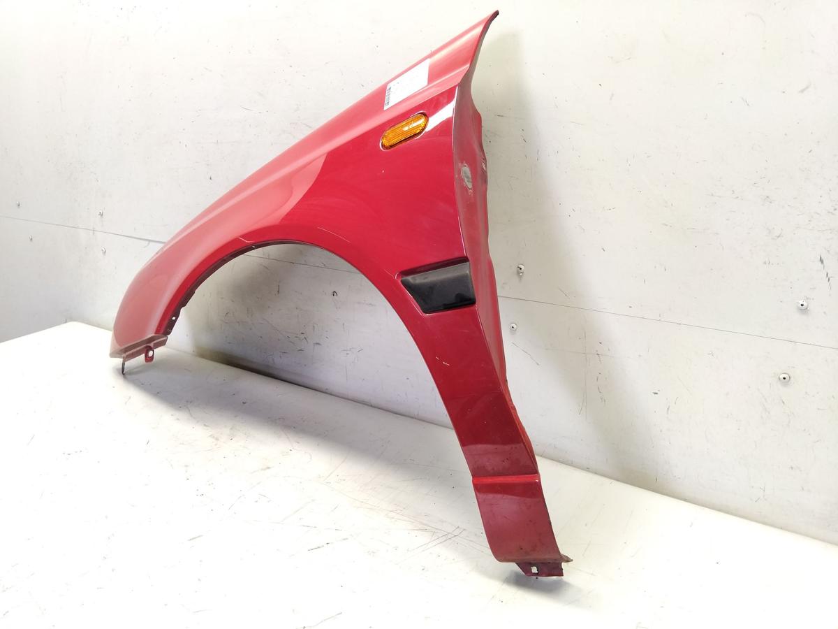 VW Vento Kotfl&uuml;gel vorn links ovaler Seitenblinker LY3D Tornadorot BJ1993