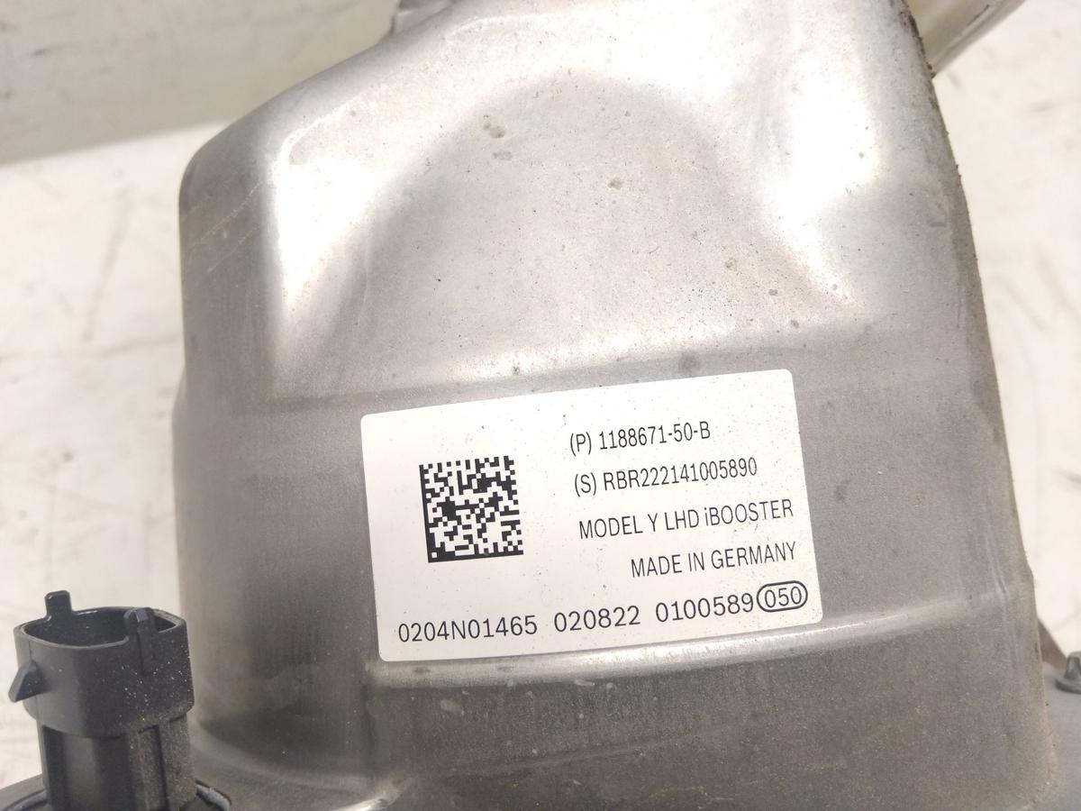 Tesla Model Y original Bremskraftverst&auml;rker RWD inkl Hauptbremszylinder BJ2023