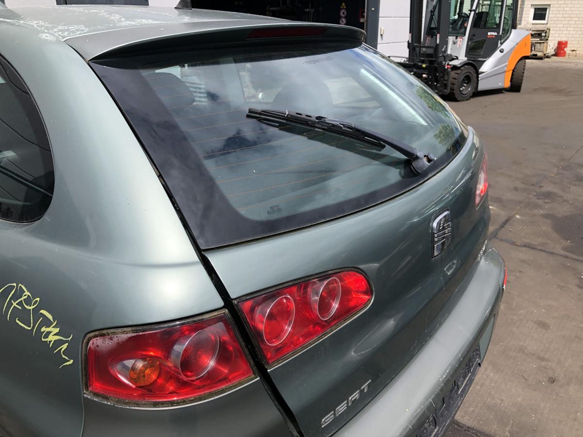 Seat Ibiza 6L original Heckklappe mit Scheibe S6M Sierragrün Bj 2003