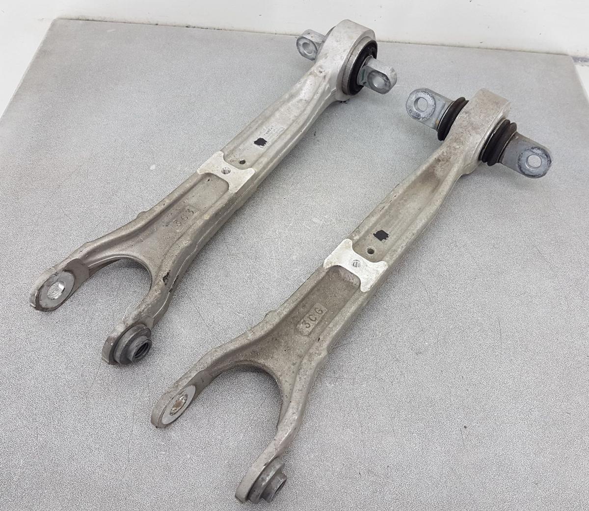 Tesla Model X Querlenkersatz hinten rechts Satz Querlenker Bj2022 1420452-00-E