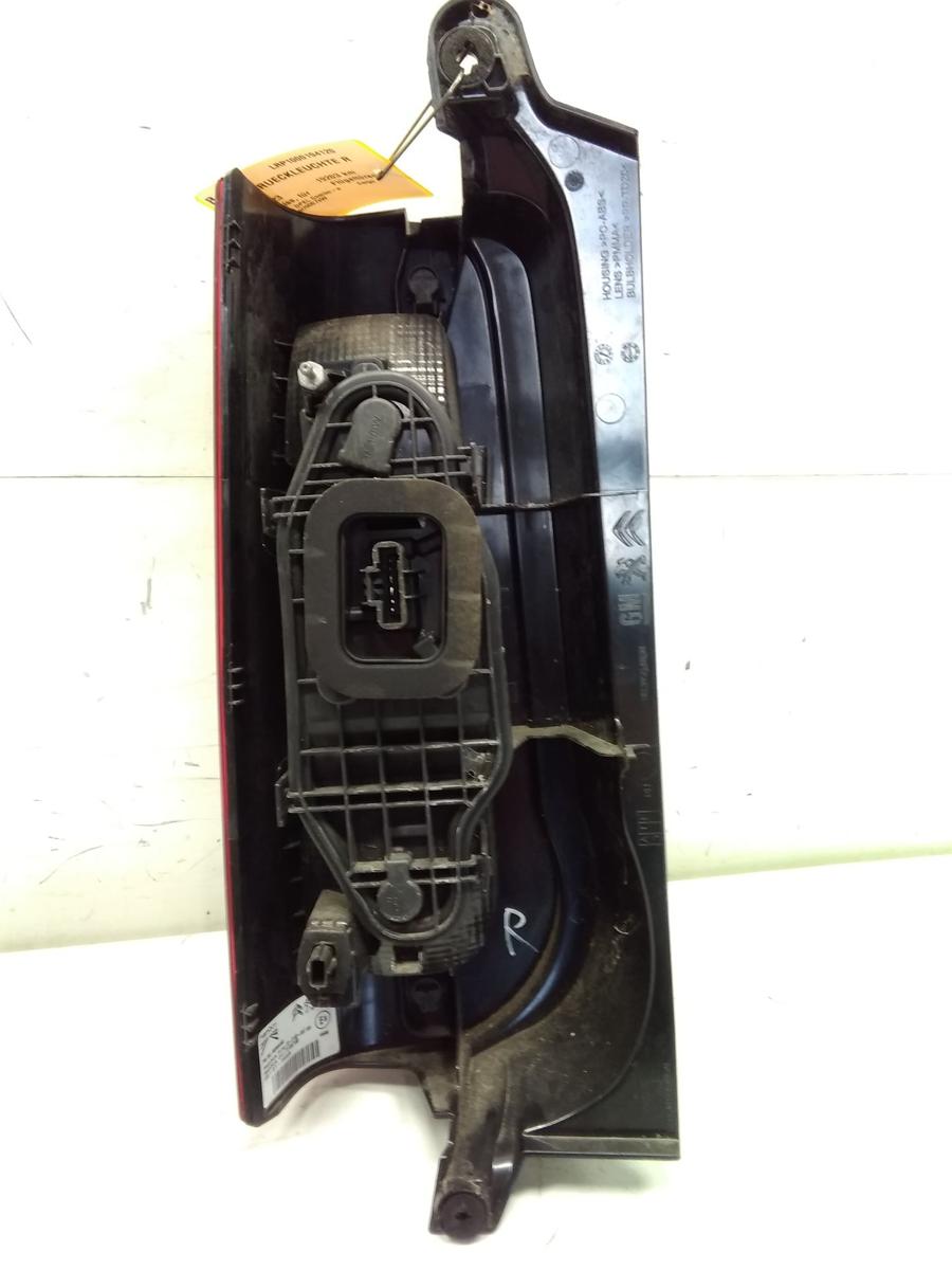 Opel Combo E Cargo original R&uuml;ckleuchte Heckleuchte rechts Bj.2023 f&uuml;r Heckt&uuml;ren