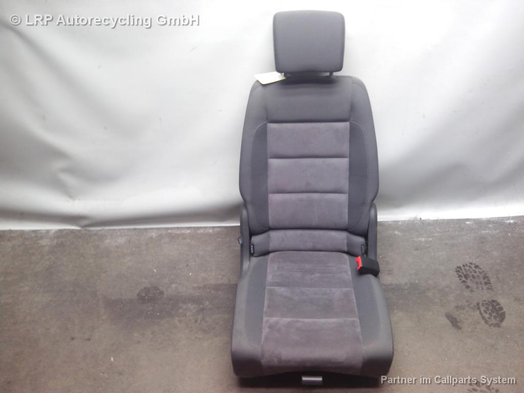 VW Touran 1T3 BJ2011 Sitz mittlere Sitzreihe rechts 1T0883065H Alcantara Isofix