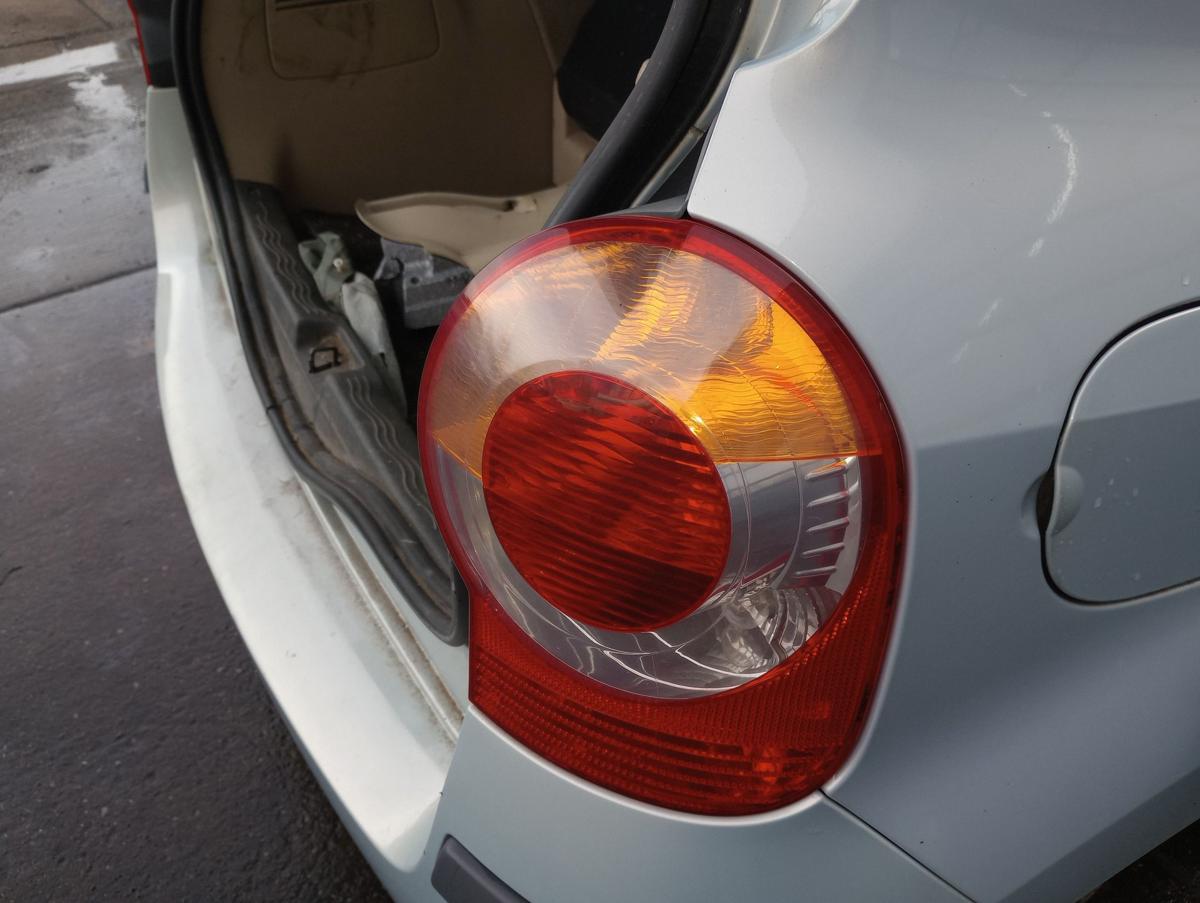 Renault Modus orig Rückleuchte rechts Heck Schluss Licht Bj 2004