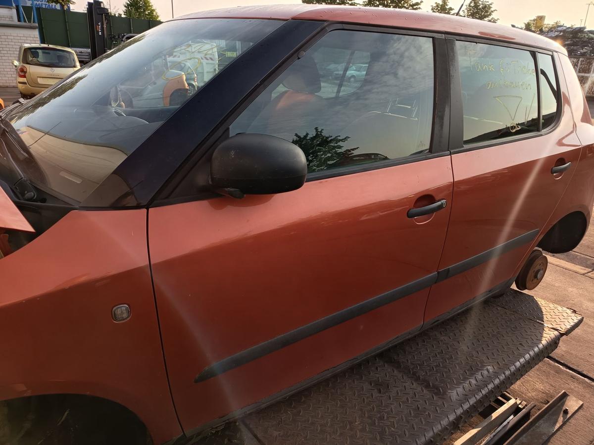 Skoda Fabia II 5J original T&uuml;r vorne links LF3H Orange Baujahr 2007