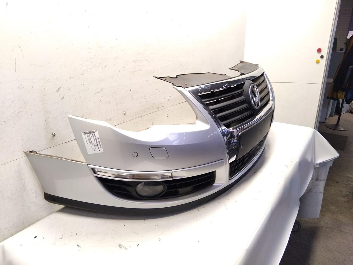 VW Passat 3C B6 original Sto&szlig;f&auml;nger Sto&szlig;stange vorn SRA PDC besch&auml;digt Bj.2010