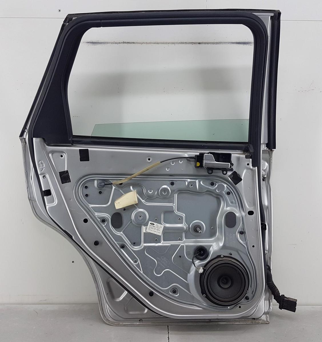 Ford Focus Turnier Tür hinten links in silber Bj2007 Kombi DA3