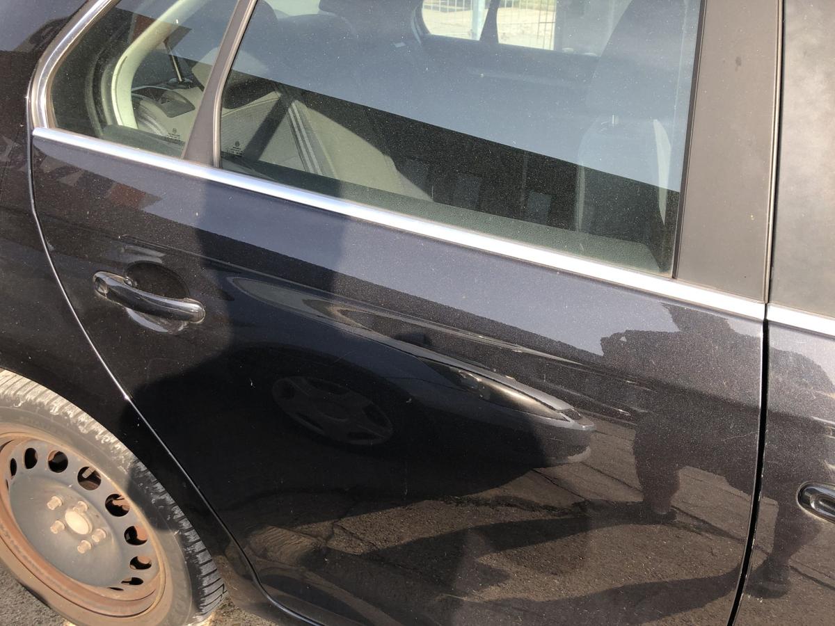 VW Jetta 1K Tür hinten rechts Fondtür im Rohbau LC9X Deep Black Perl