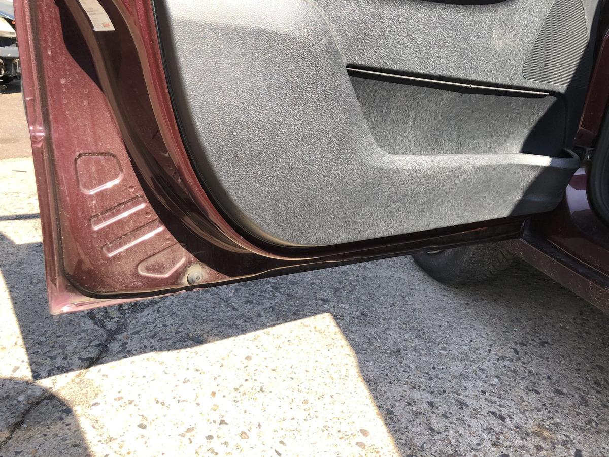 Skoda Fabia 5J Tür vorn links Fahrertür Rohbau 9893 LF3X Rosso Brunello