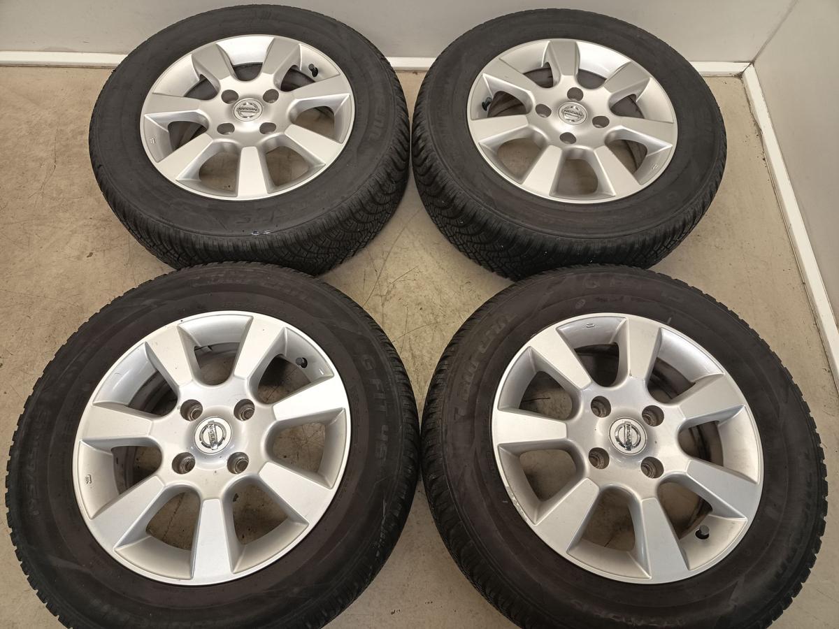 Nissan Tiida C11 orig Satz Alufelgen mit Reifen 5,5x 15 ET40 Bj 2008