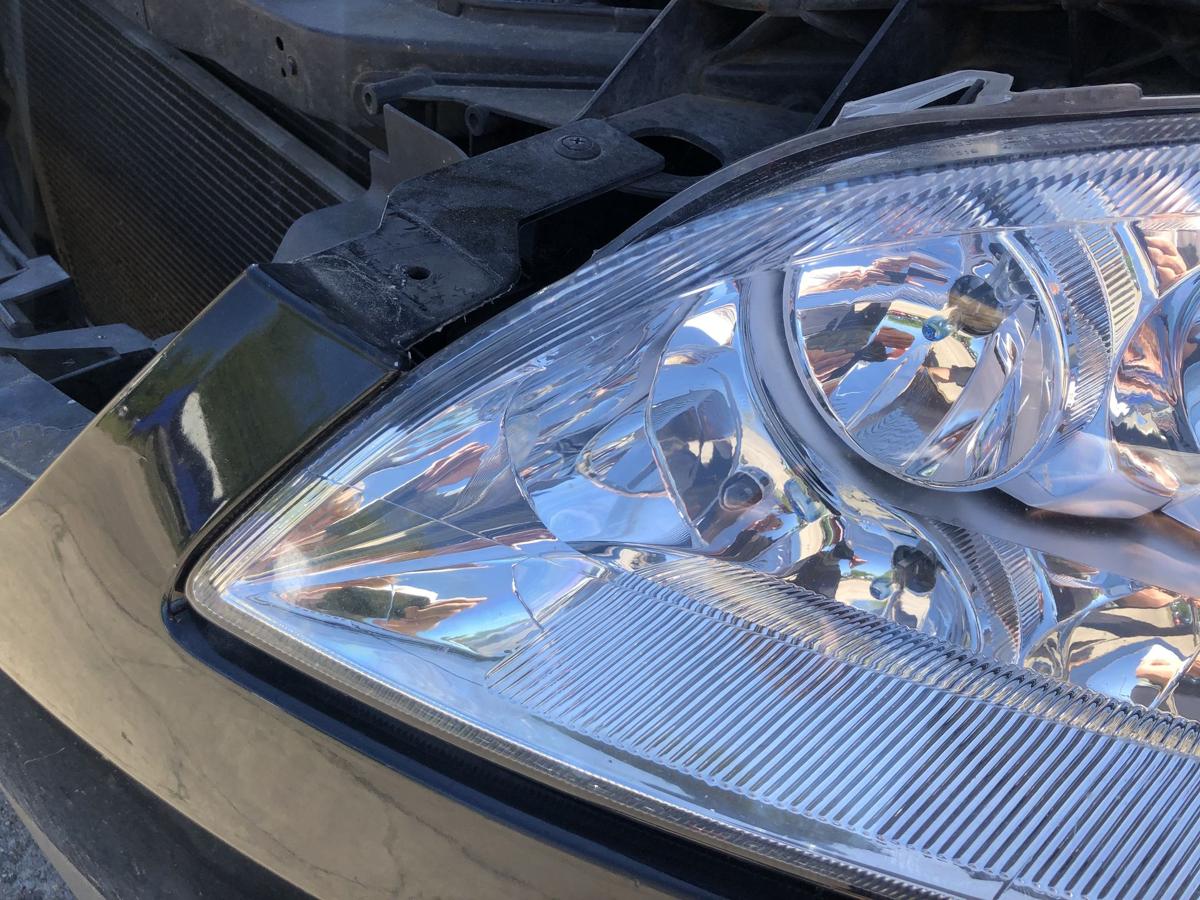Ford Focus C Max DM2 Scheinwerfer vorn links Hauptscheinwerfer DEPO bis 07