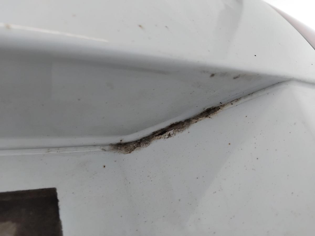 Opel Vectra C Caravan Heckklappe Z474 Casablancawei&szlig; inkl. Heckscheibe BJ2007