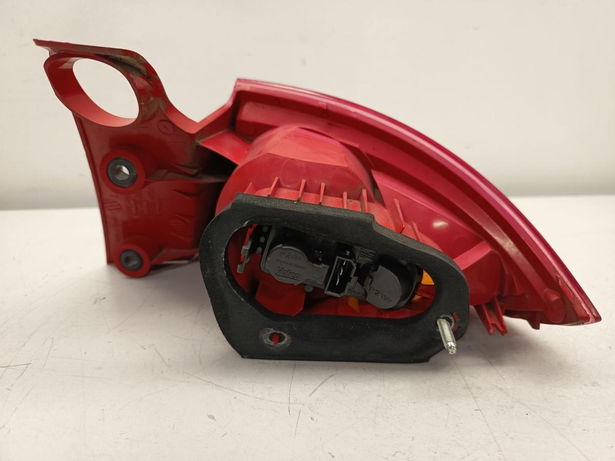 Seat Leon 1P Facelift Bj 2009 original Rück-Heck-Schlussleuchte links außen