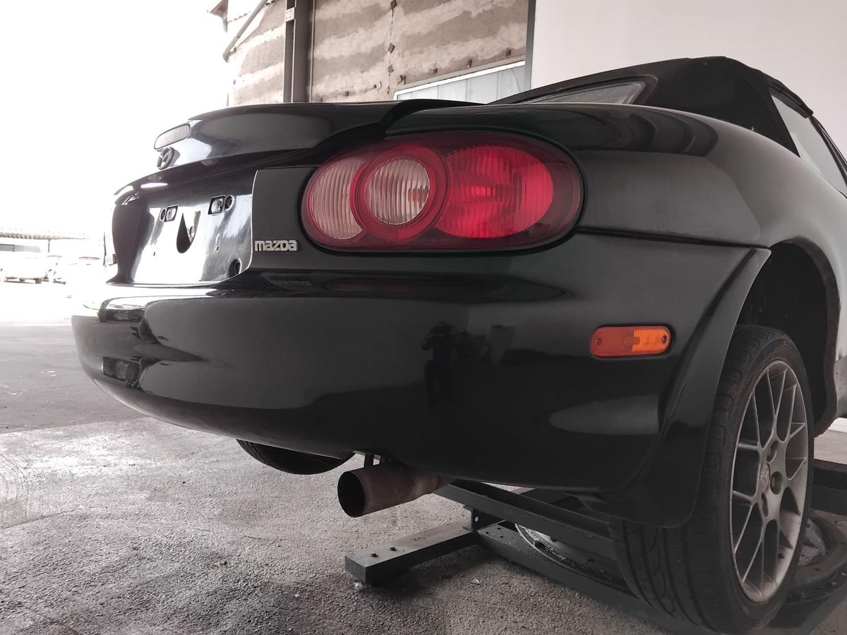 Mazda MX-5 II NB-FL Facelift orig Sto&szlig;f&auml;nger Sto&szlig;stange hinten schwarz BJ2004