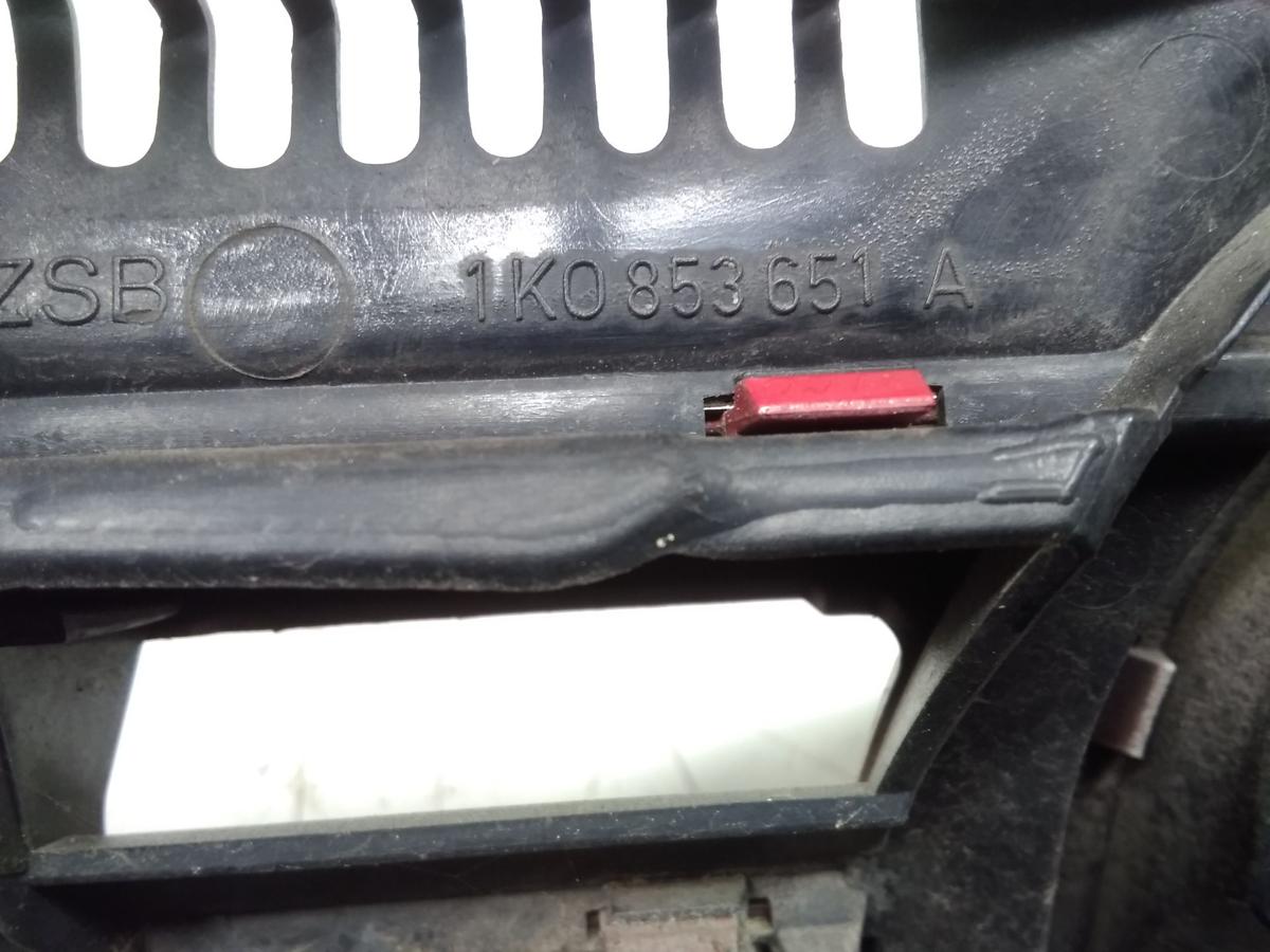 VW Golf 5 1K original K&uuml;hlergrill tornadorot LY3D mit Emblem BJ2004