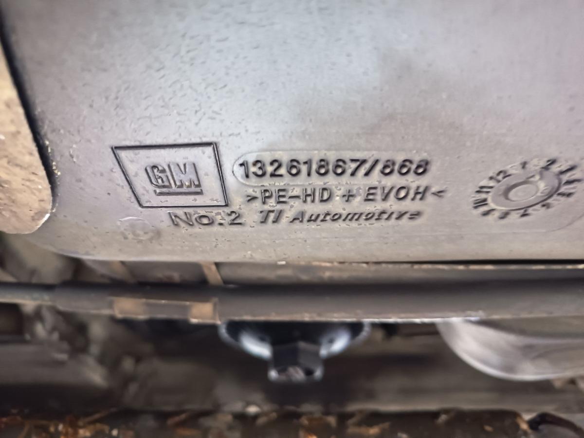 Opel Mervia B original Kraftstoffbeh&auml;lter Tank Diesel 13261868 Bj 2012