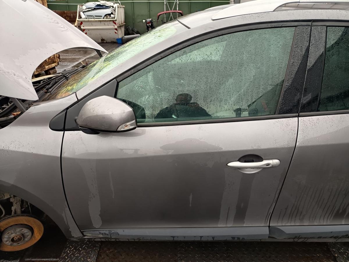 Renault Megane III Kombi orig T&uuml;r Roht&uuml;r vorne links TEKNG grau Bj 2010