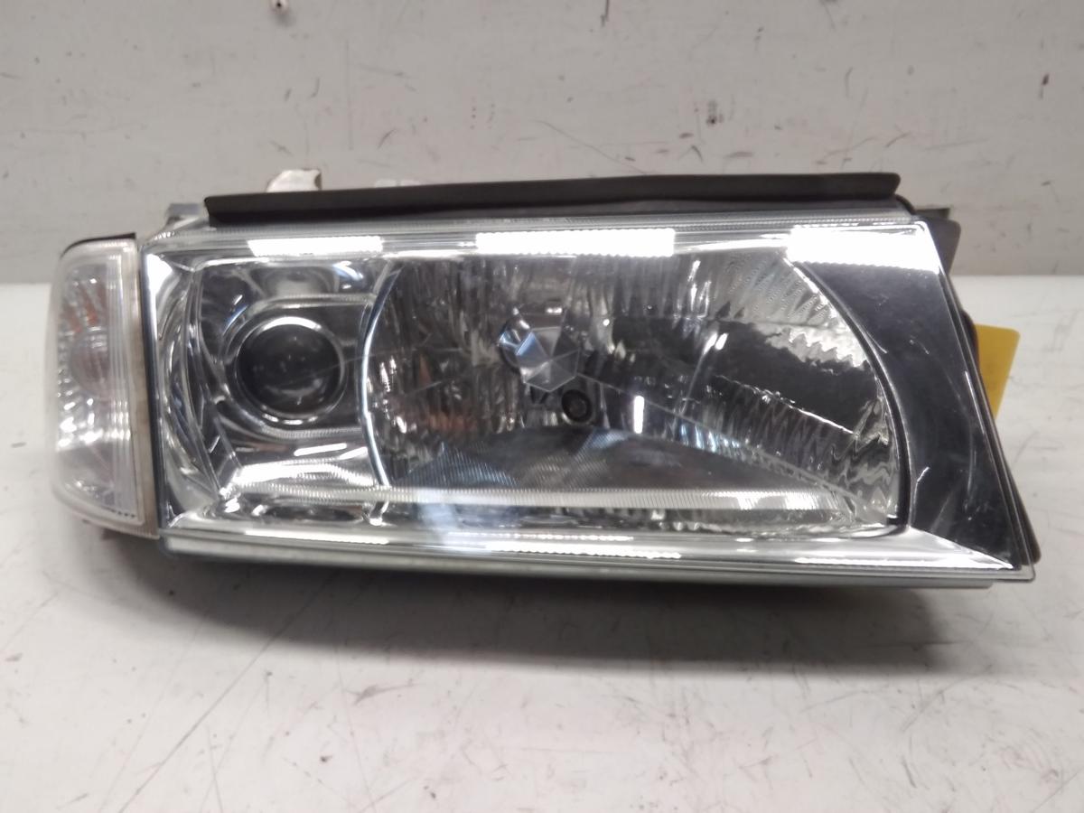Skoda Octavia 1U orig.Scheinwerfer rechts Facelift mit Nebelscheinwerfer BJ2002