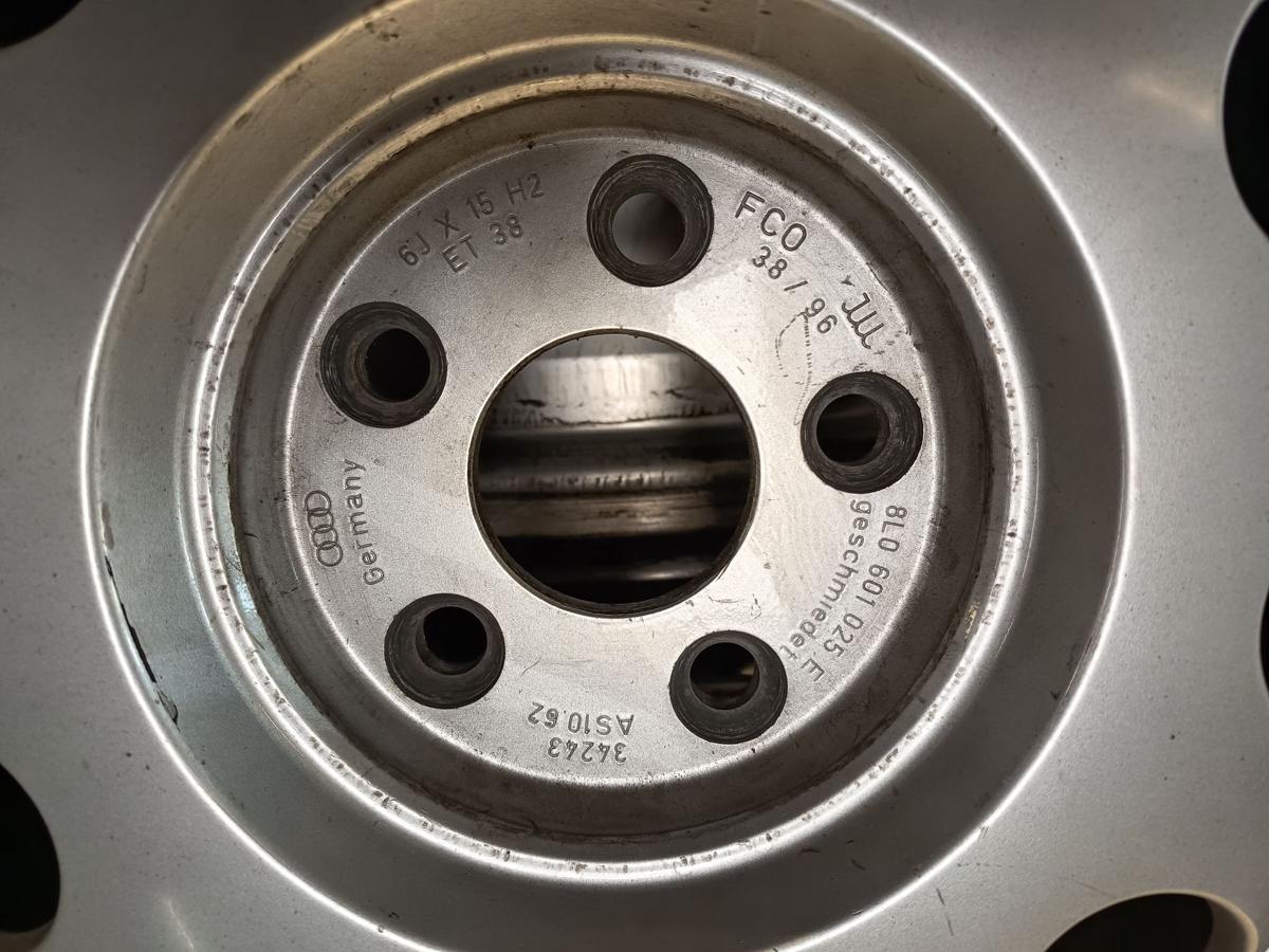 Audi A3 8L original Alufelgensatz Satz Alufelgen 8L0601025E Bj 1999
