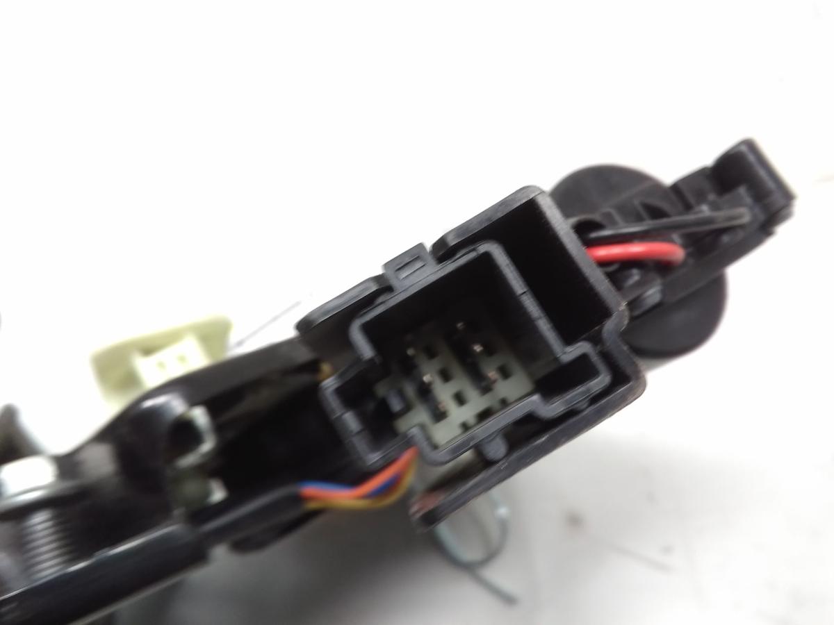 Tesla Model Y original Schloß Heckklappe Heckschloß 1500604-CN-B Bj.2021