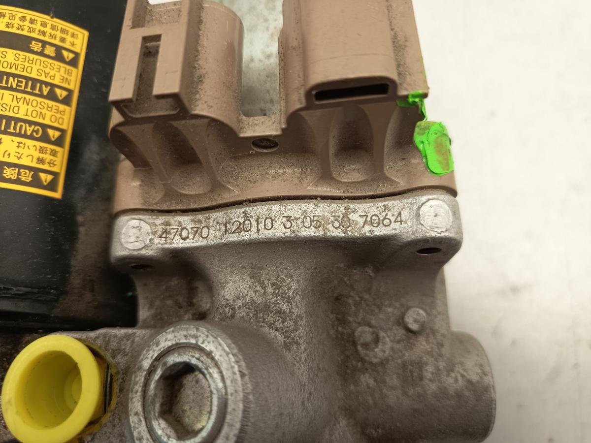 Toyota Auris E18 original Bremskraftverst&auml;rker ABS 4707012010 Hydraulik Bj 2013