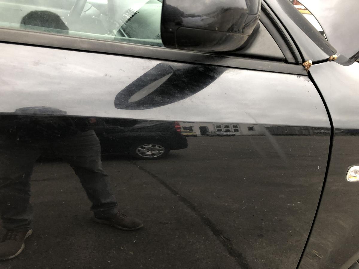 Audi A4 8E B6 T&uuml;r vorn rechts Beifahrert&uuml;r Scheibenrahmen LZ9W Ebonyschwarz