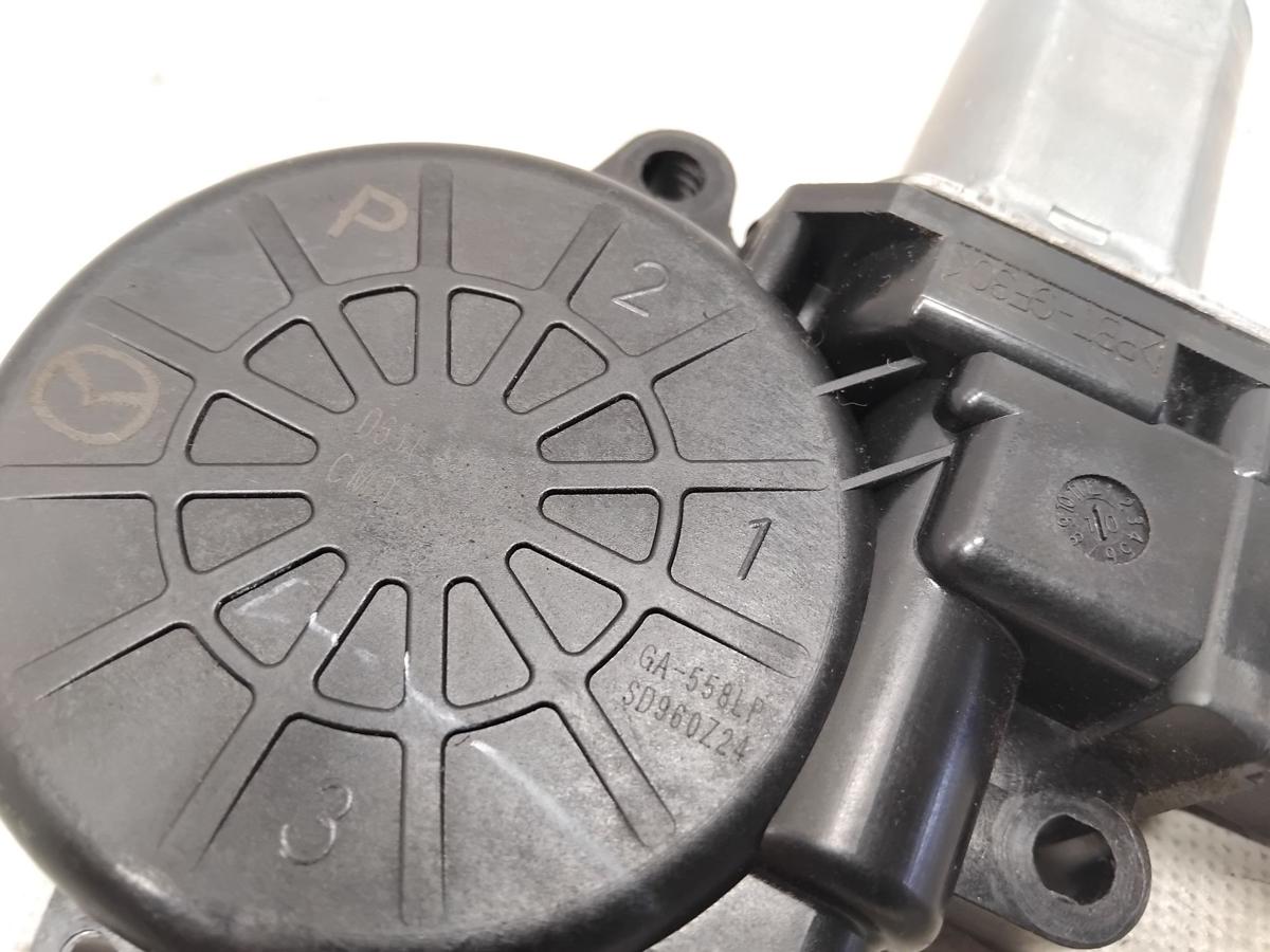 Mazda 6 Sport Kombi GH original Fensterhebermotor vorn links CM012040 BJ2012