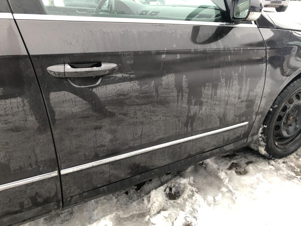 VW Passat 3C Variant T&uuml;r vorn rechts Beifahrert&uuml;r Rohbau Autot&uuml;r LC8Z Moccabrown