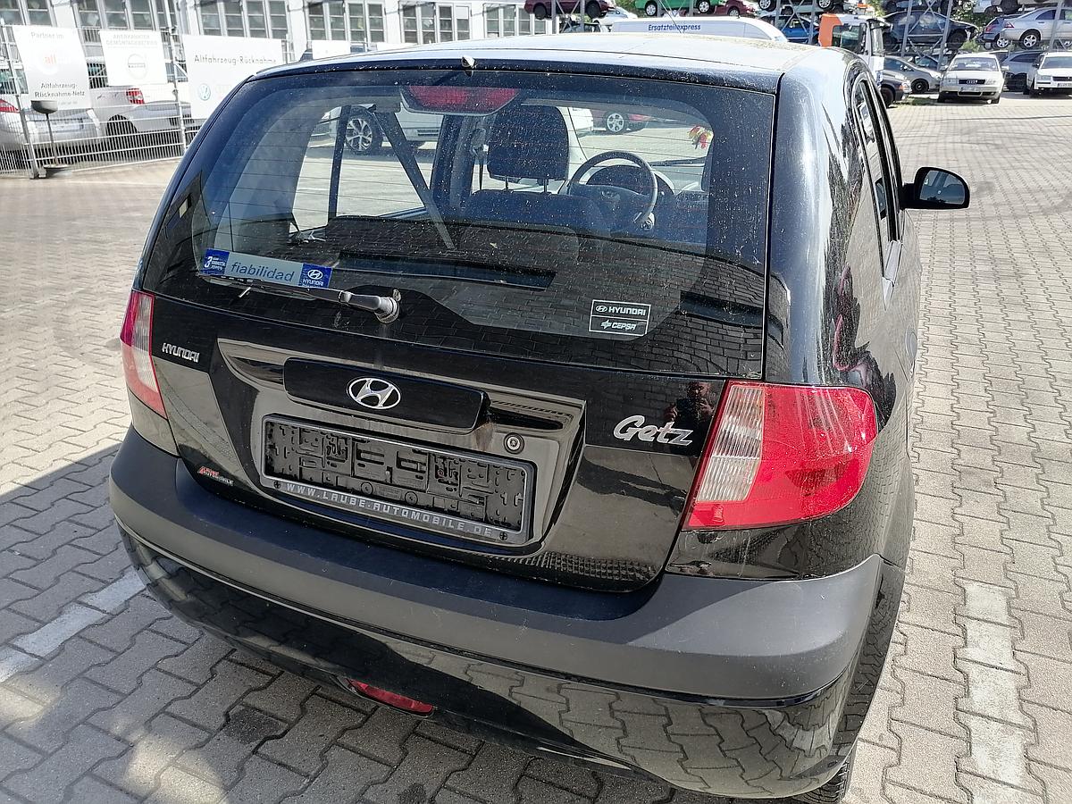 Hyundai Getz Rüchlicht rechts Rückleuchte Heckleuchte rot weiss 5-Türer BJ05-09