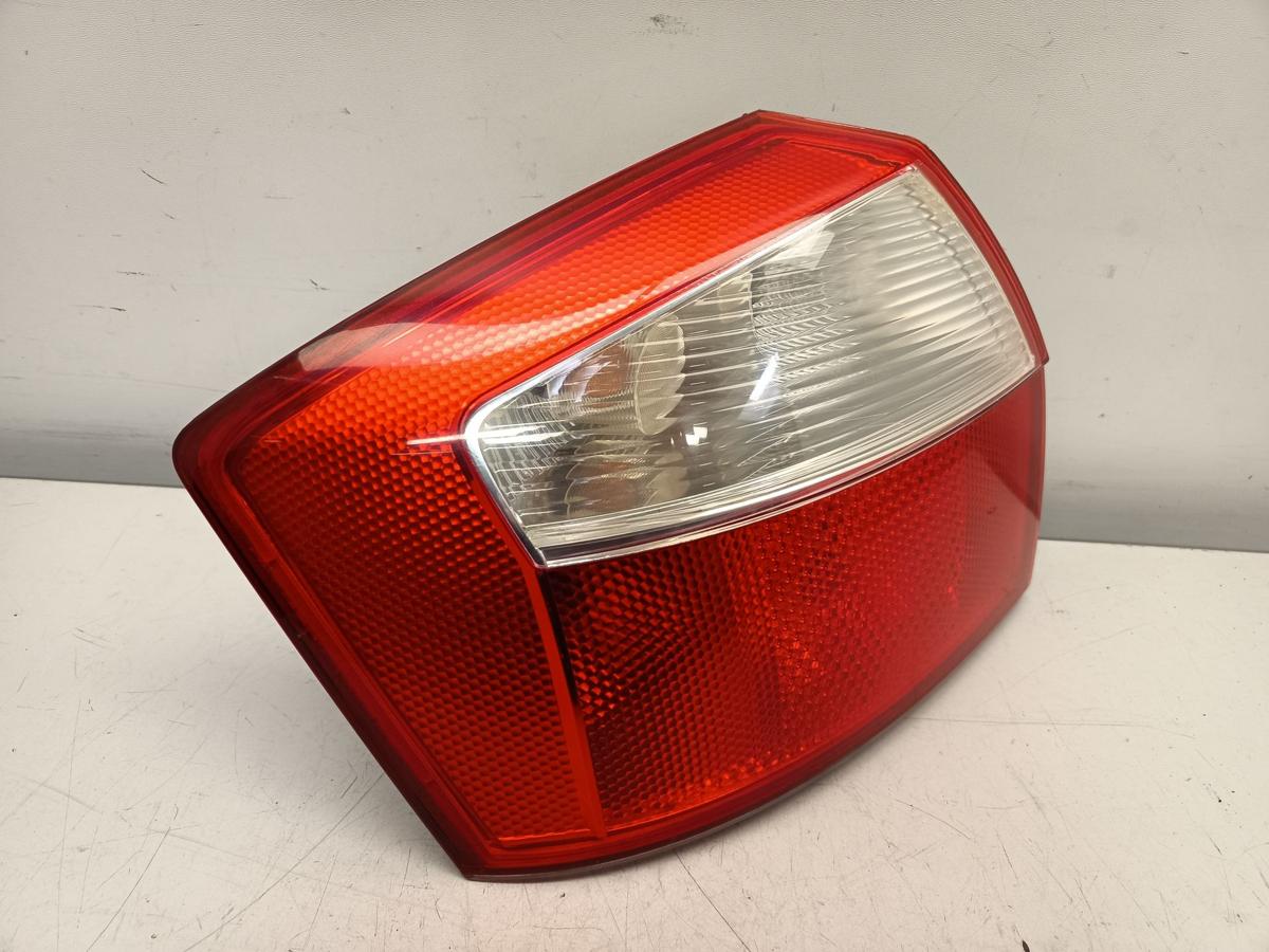 Audi A4 B6 Limo original R&uuml;ckleuchte links Baujahr 2003