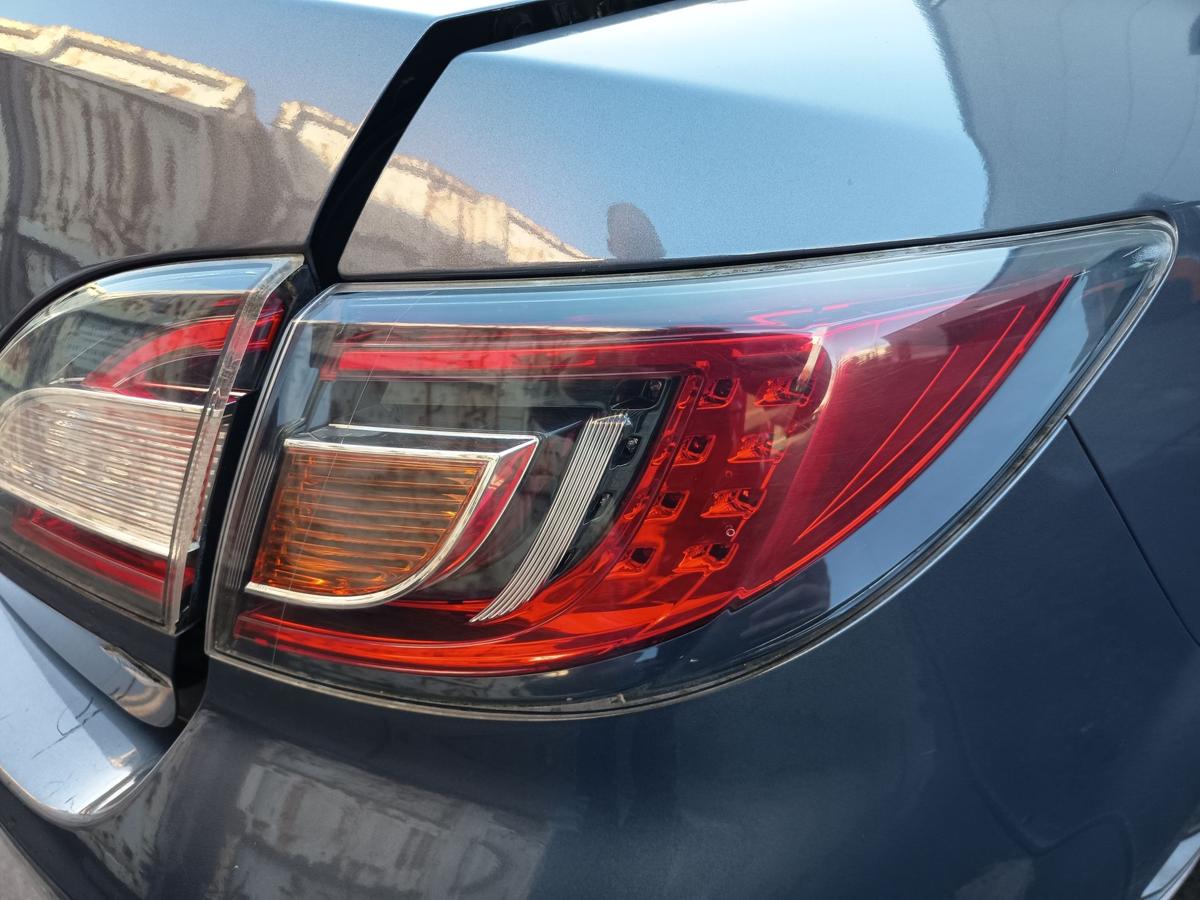 Mazda 6 GH original R&uuml;ckleuchte rechts aussen Heck Schluss Licht Bj 2009