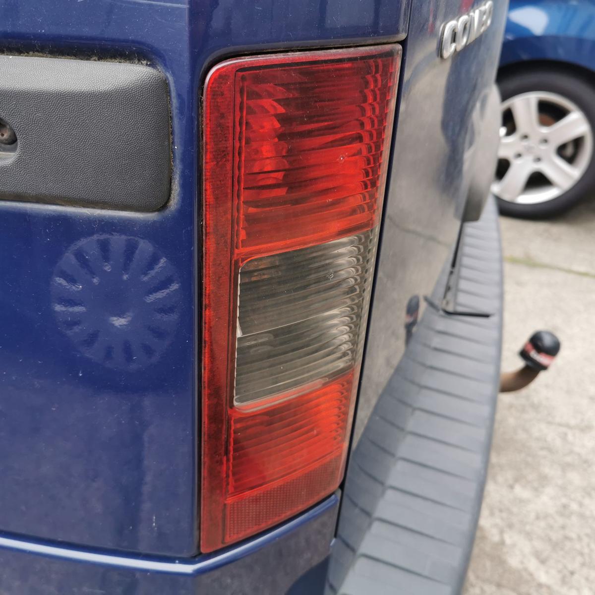 Opel Combo C Rückleuchte Schlussleuchte Rücklicht Lampe hinten links YORKA