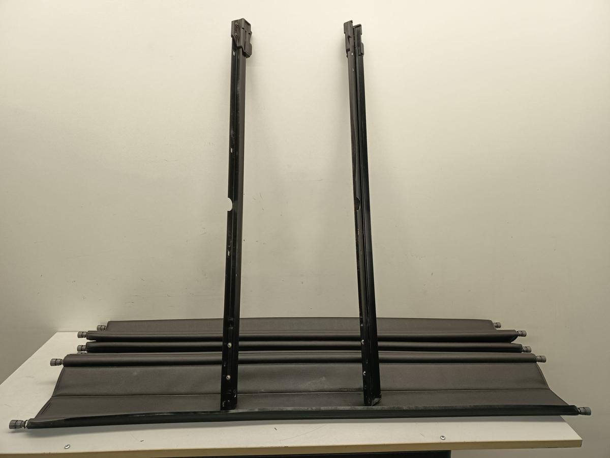 VW Passat Variant 32B Bj 1987 original Laderaumabdeckung in schwarz LEDER